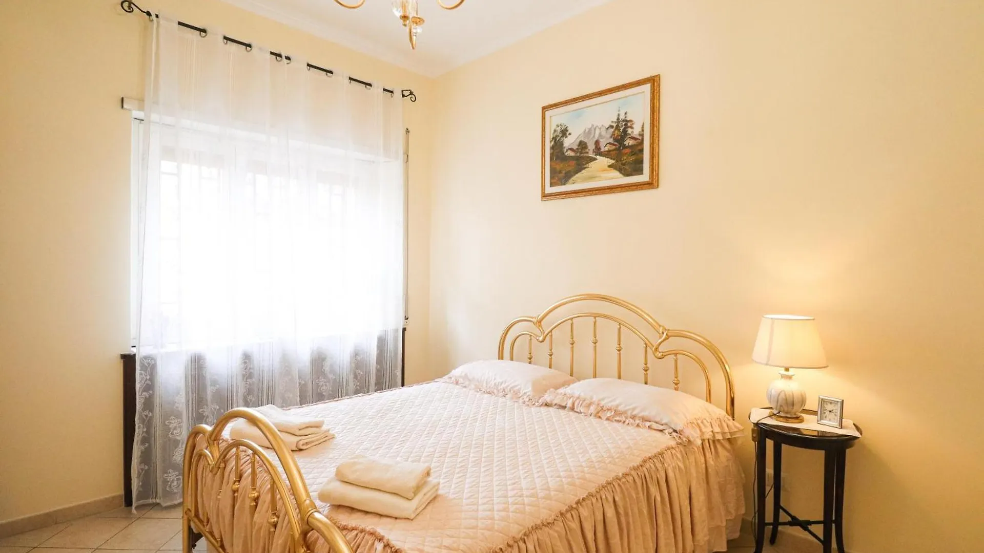 Apartment Elegante E Luminoso Appartamento - 2Min Metro Rome